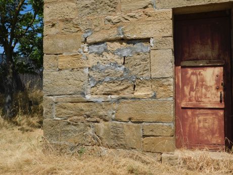 [Picture of Hornitos Jail sealed window]
